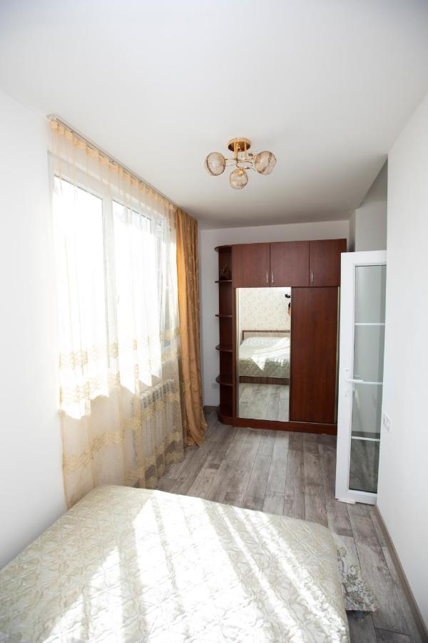 Modern Apartment In The Center With The View Of The Majestic Ararat Γιερεβάν Εξωτερικό φωτογραφία